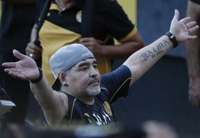 large Diego Maradona fc