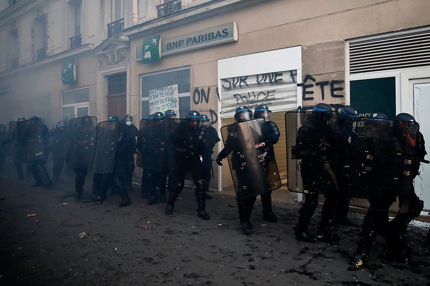 large France Law Protests  daaebfbbfbcec affef